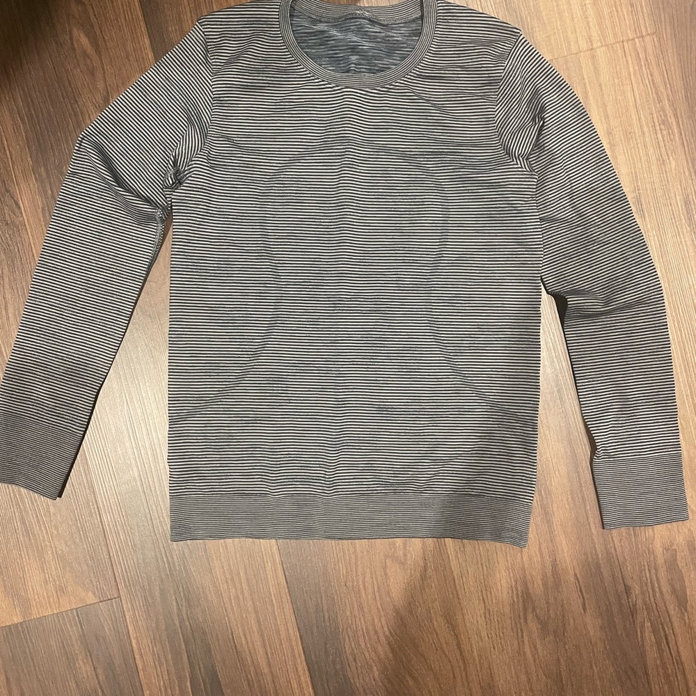 Lululemon Swiftly Tech Long Sleeve Shirt 2.0